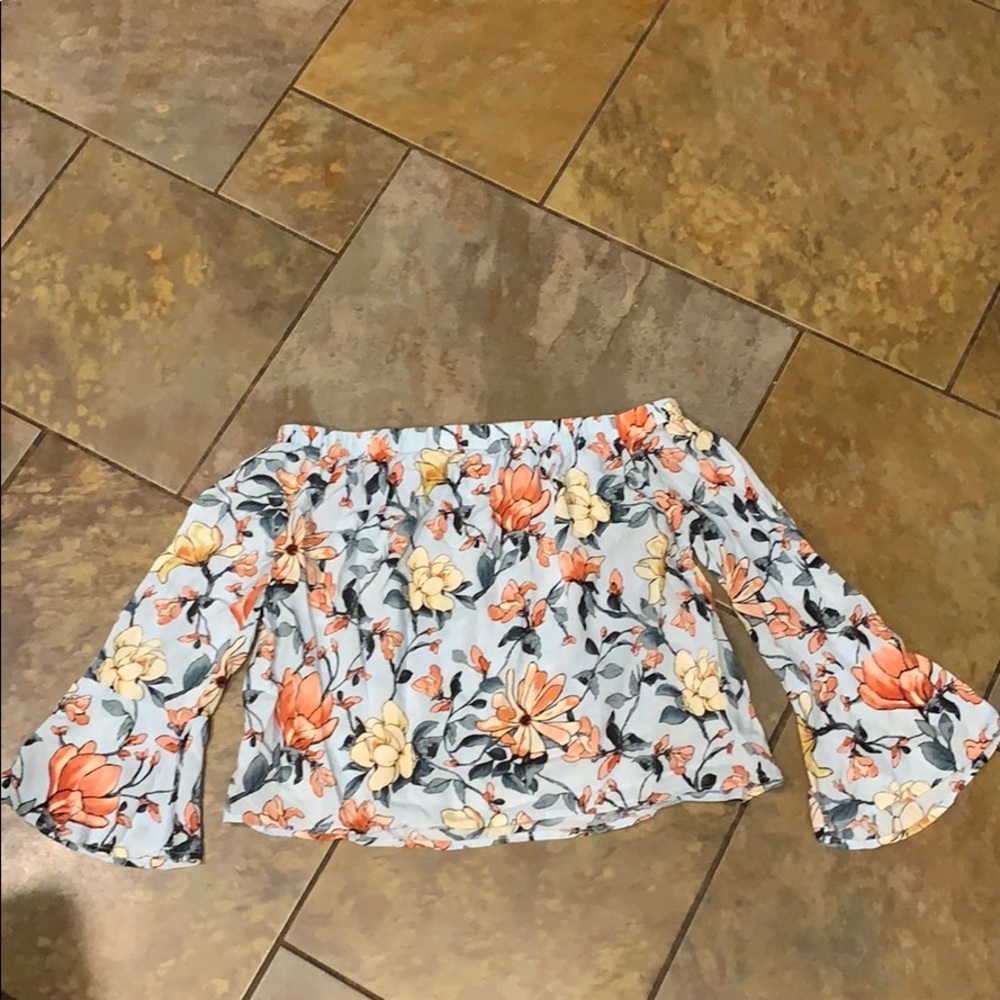 Womens S Altar'D State Cropped Off-Shoulder Top - Picture 3 of 3